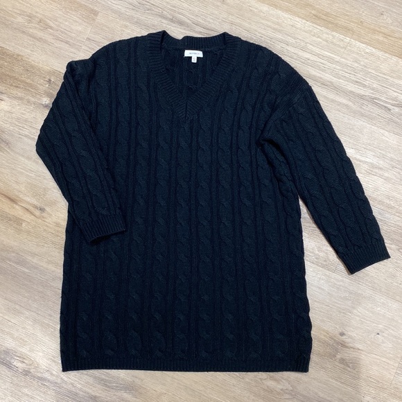 Better Be Black Sweater Dress - Picture 6 of 9